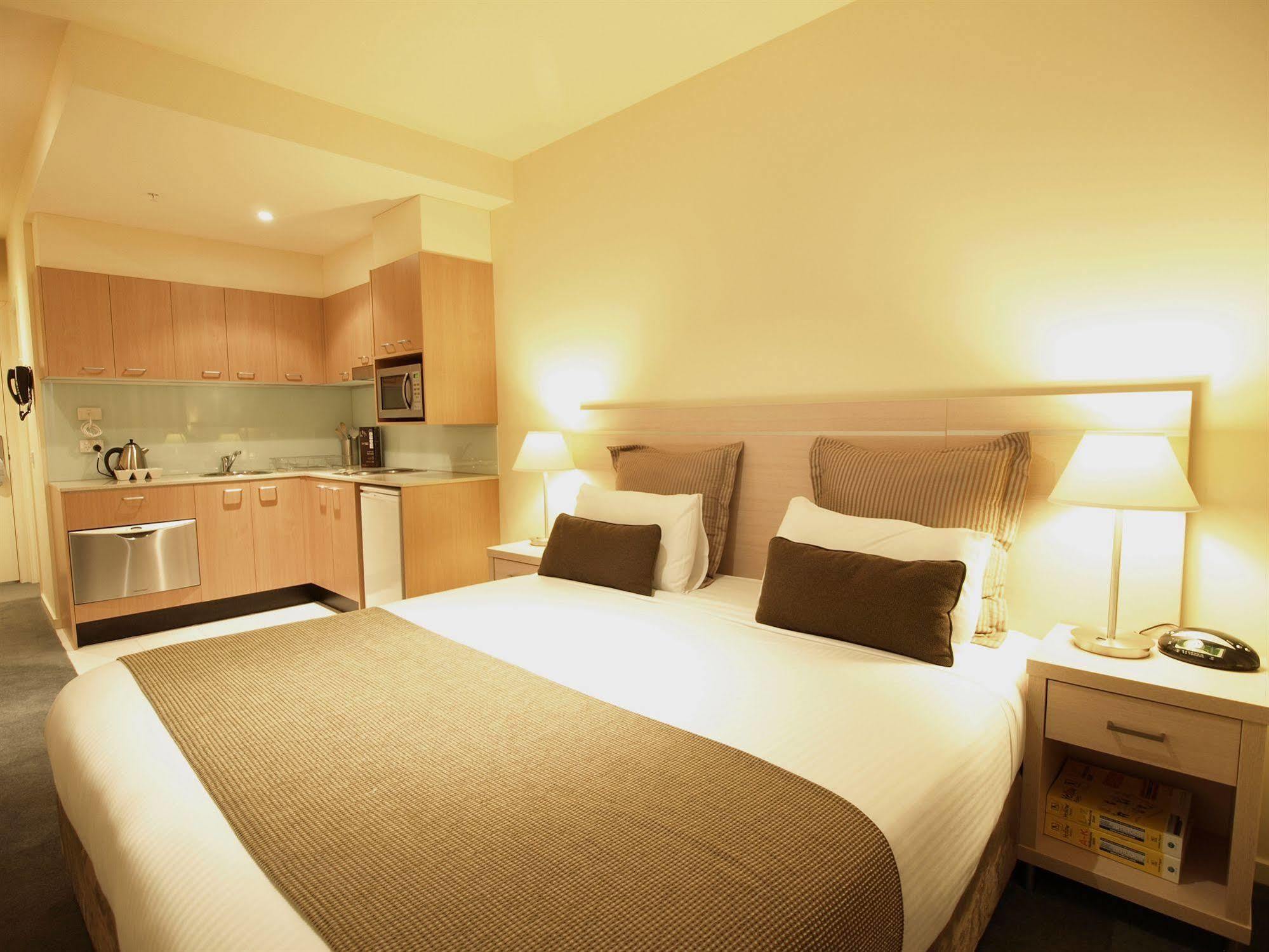 Oaks Melbourne on Lonsdale Suites Extérieur photo